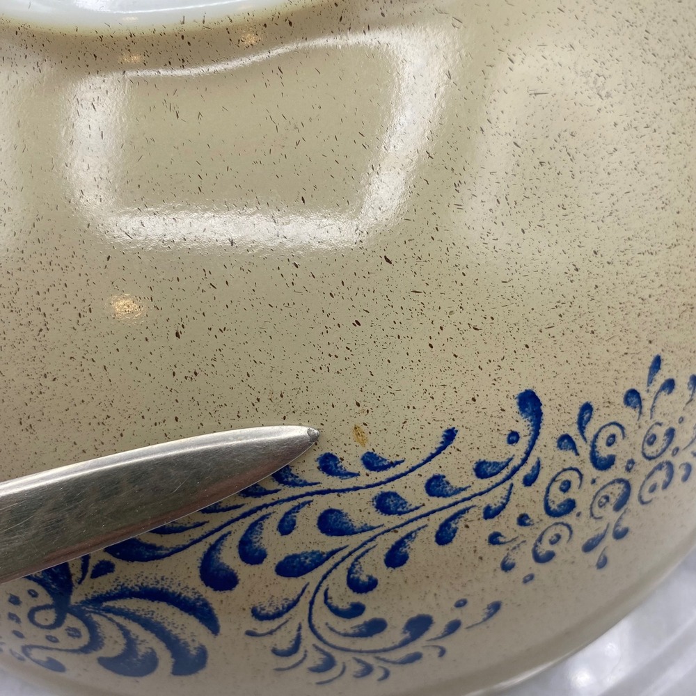 Pyrex Vintage Cinderella Nesting Mixing Bowl Set Blue Onion Speckled Tan 4pc - Picture 7 of 11